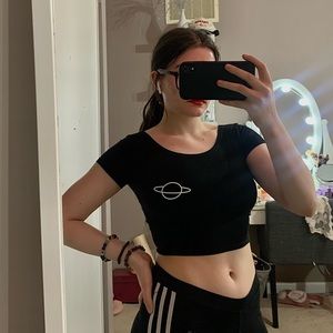 Black Crop Tee Short Sleeve Fitted Planet Accent M